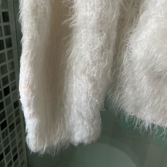 Anine Bing White Fuzzy  Button Closure Knit Cardigan Womens Size Medium - Picture 5 of 7